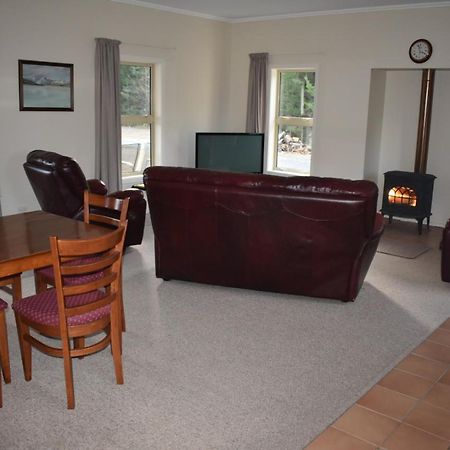 Gladstone Cottage Твайзел Экстерьер фото